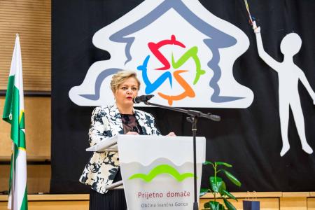 Prireditev – Pozdravljena OSNOVNA ŠOLA ZAGRADEC 30